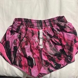 Lululemon Women’s Multicolored Hotty Hot Shorts - Size 6